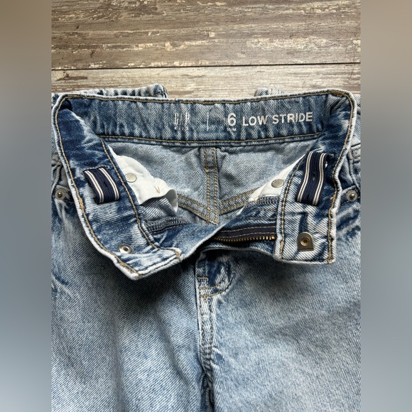 GAP Kids Blue Distressed Jeans - Picture 3 of 3